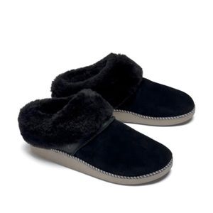 OluKai Ku’i Slippers